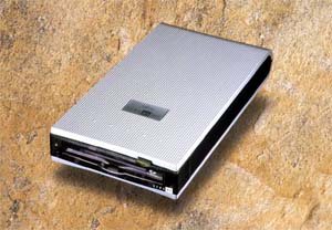 今だけ半額 FUJITSU DynaMO 640U2 Hyper 外付けハードディスク